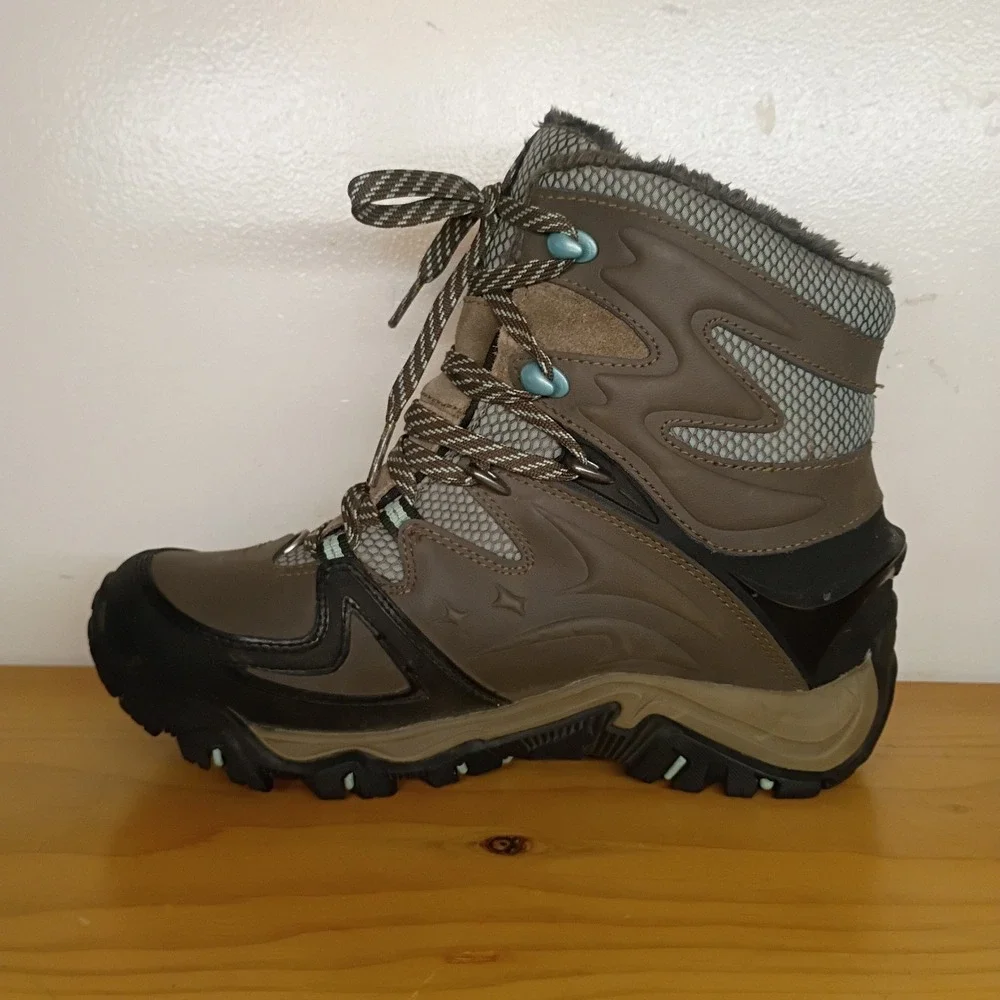 Merrell Polarand 8 Waterproof‎ 400gr Hiking Boots Shoes Women's 7 Faux Fur